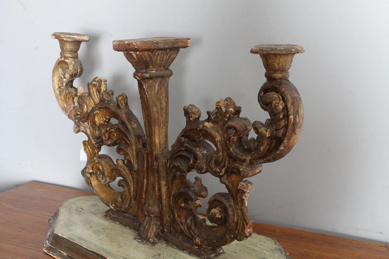 Candelabro o candeliere a due bracci in legno dorato a mecca, '700 2