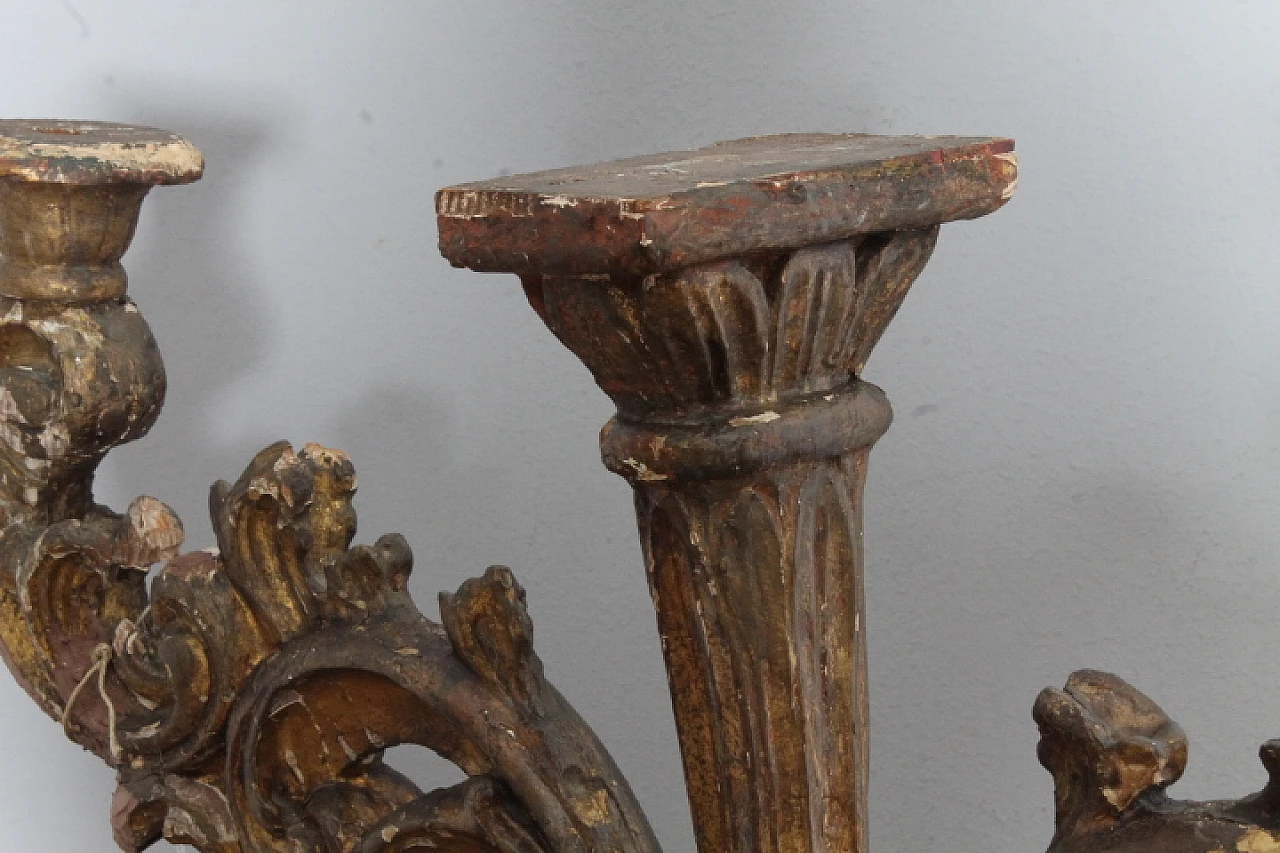 Candelabro o candeliere a due bracci in legno dorato a mecca, '700 5