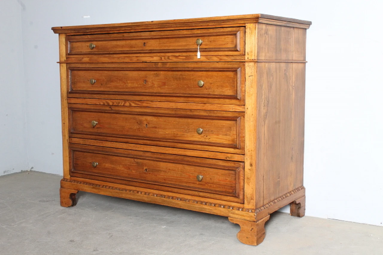 Rustic Tuscan chest of drawers in solid wood, 19th century 1