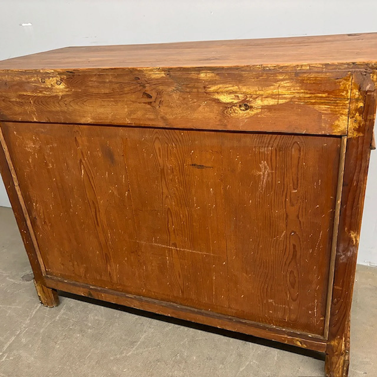 Rustic Tuscan chest of drawers in solid wood, 19th century 17