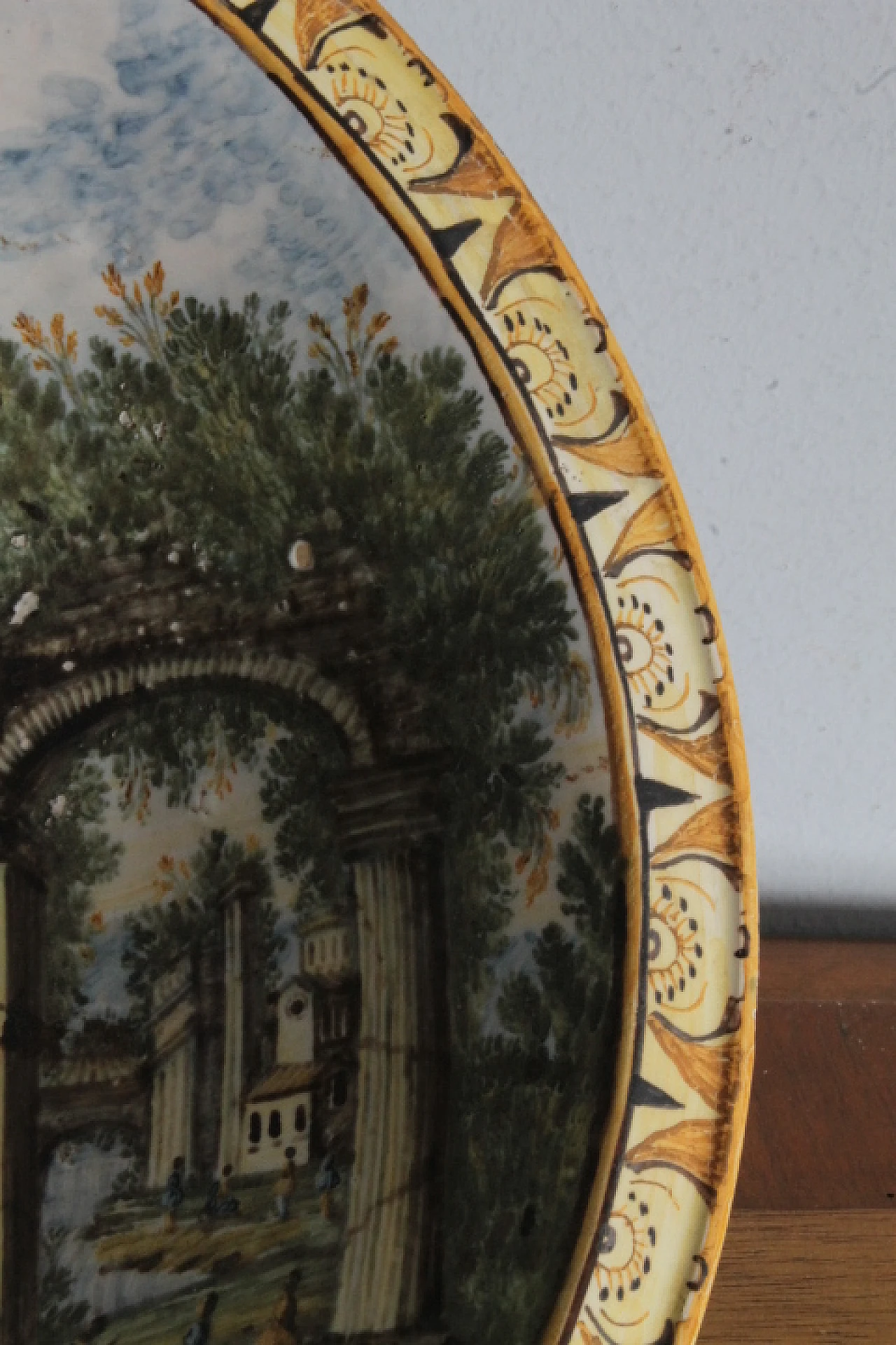 Bacile plate  Castelli from the Cappelletti manufacture, 1750 ca. 5