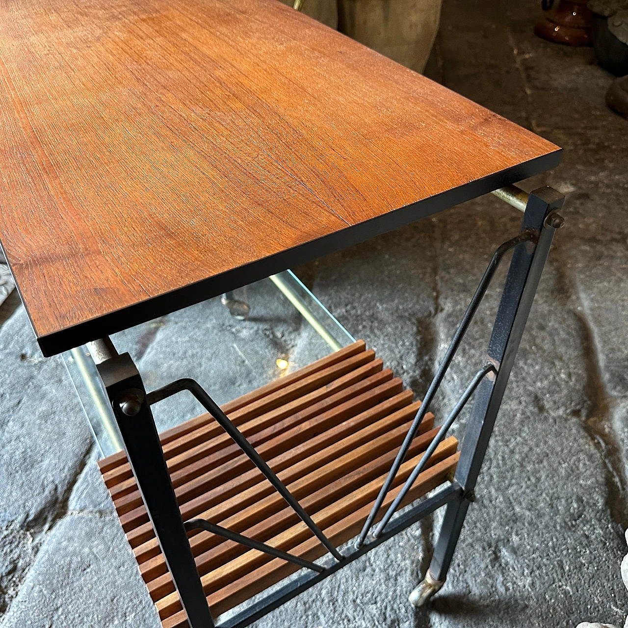 Rectangular trolley made of wood and metal, 1960s 13