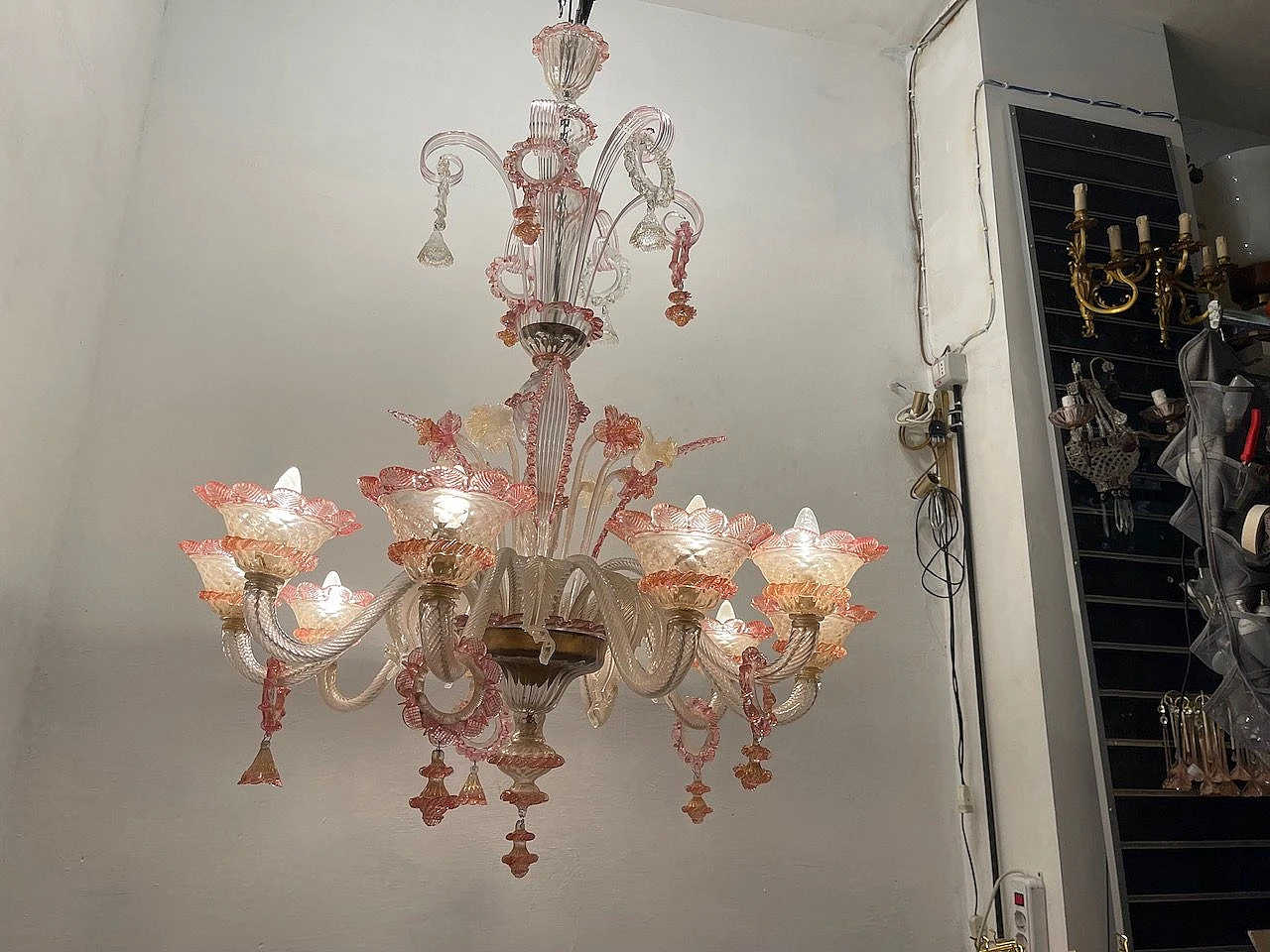 Venetian Pink Murano Glass Chandelier, 60s 2