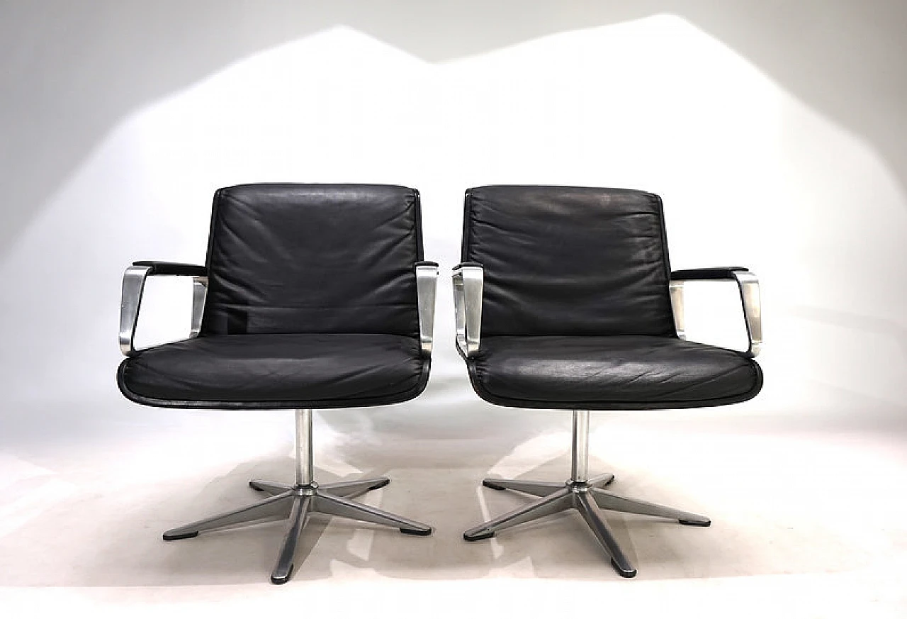 Pair of Wilkhahn Delta leather chairs by Delta Group, 1960s 4