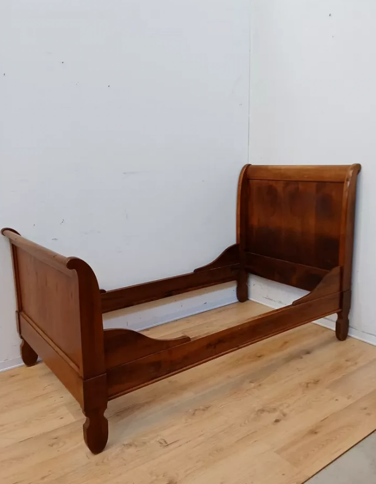 Letto a barca in noce Luigi Filippo, '800 5