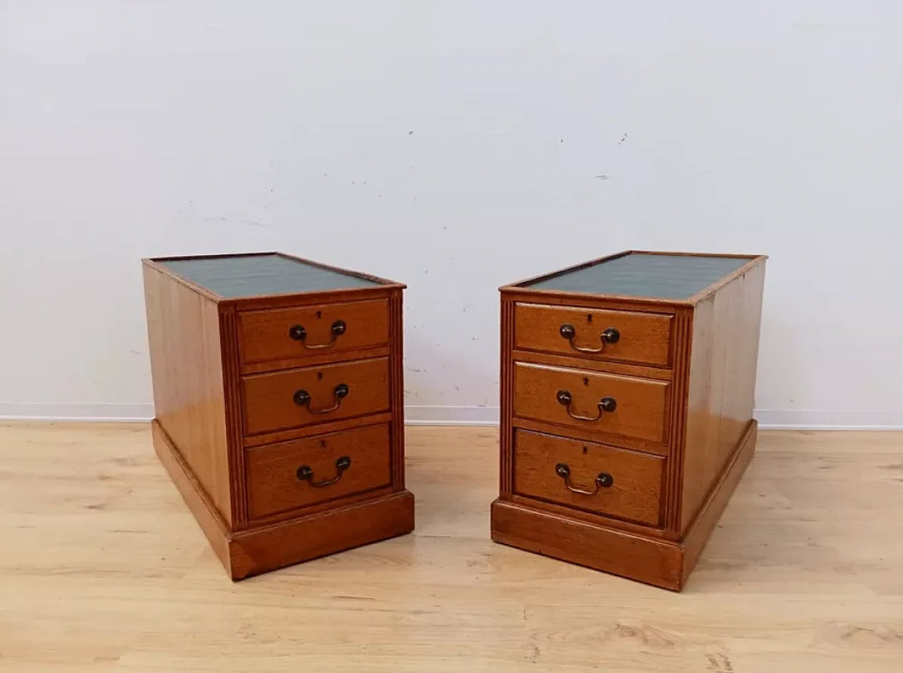 Pair of oak and leather office chests of drawers, late 19th century 3