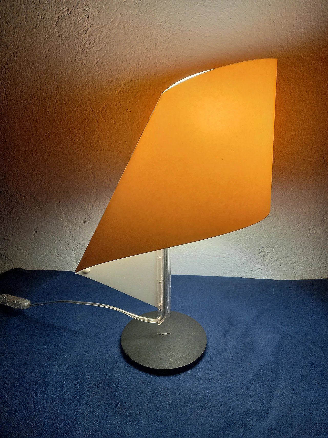 Nautilus table lamp by Luce, 1994 4