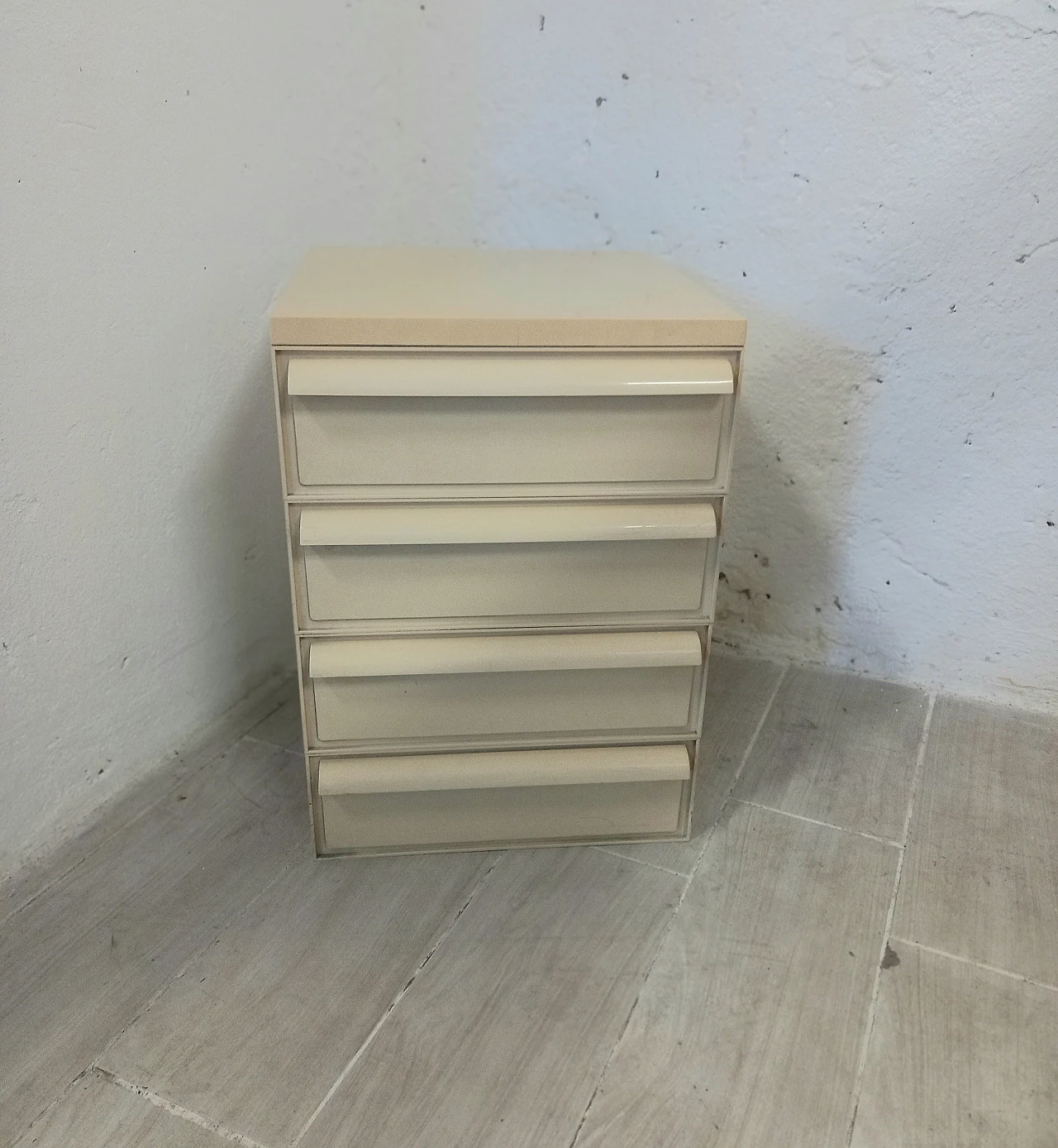 Chest of drawers 4901 for Kartell, 70s 3