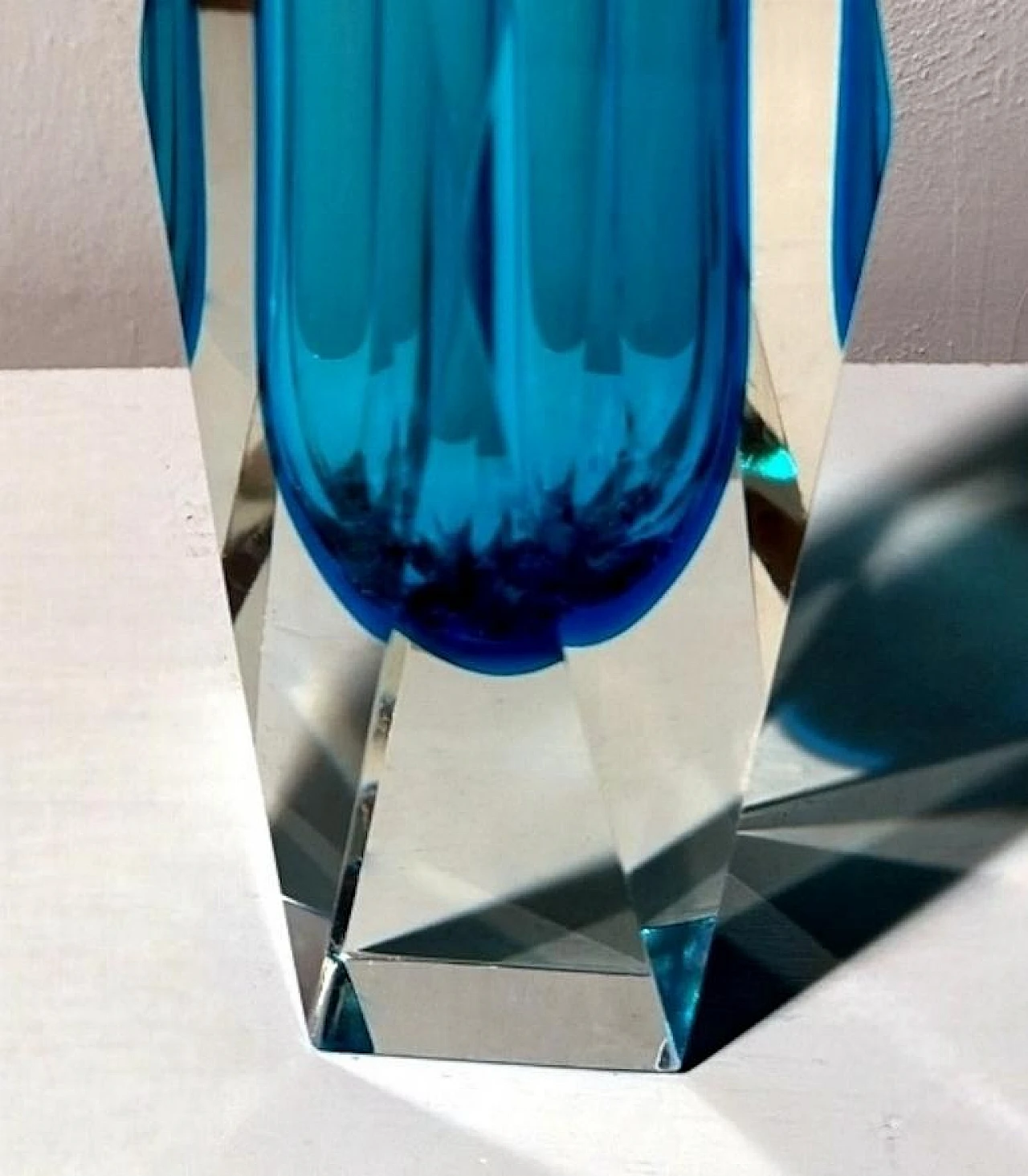 Coloured and faceted Murano submerged glass vase, 1960s 15