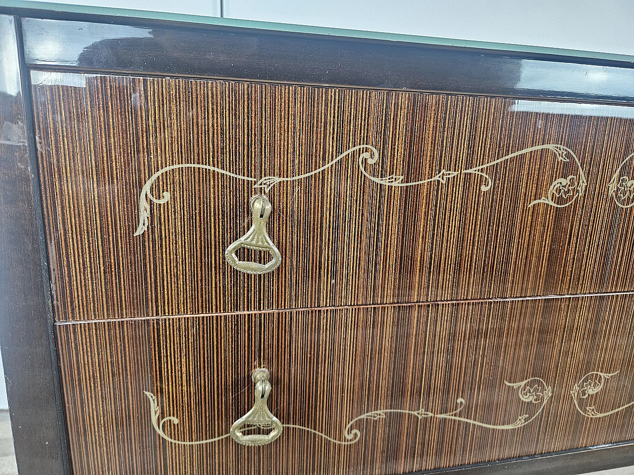 Chest of drawers with blue glass, 1960s 11