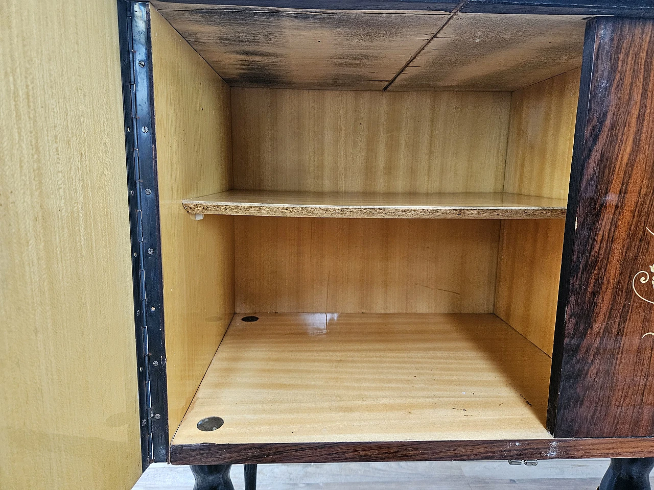 Mid Century sideboard mahogany and maple with glass, 50s 19