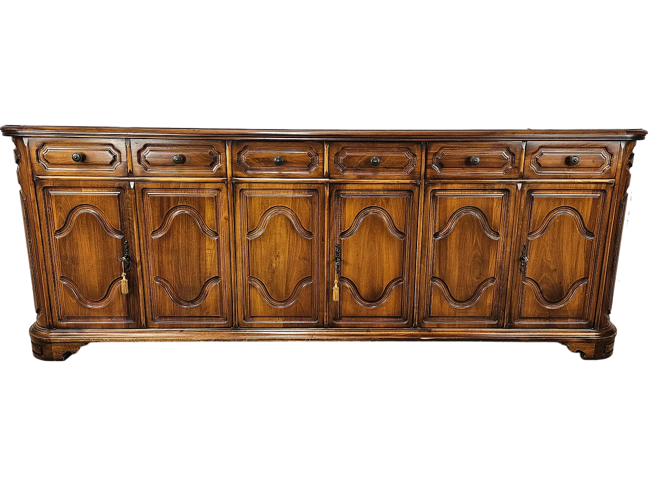 Carved wooden sideboard, 1960s 37