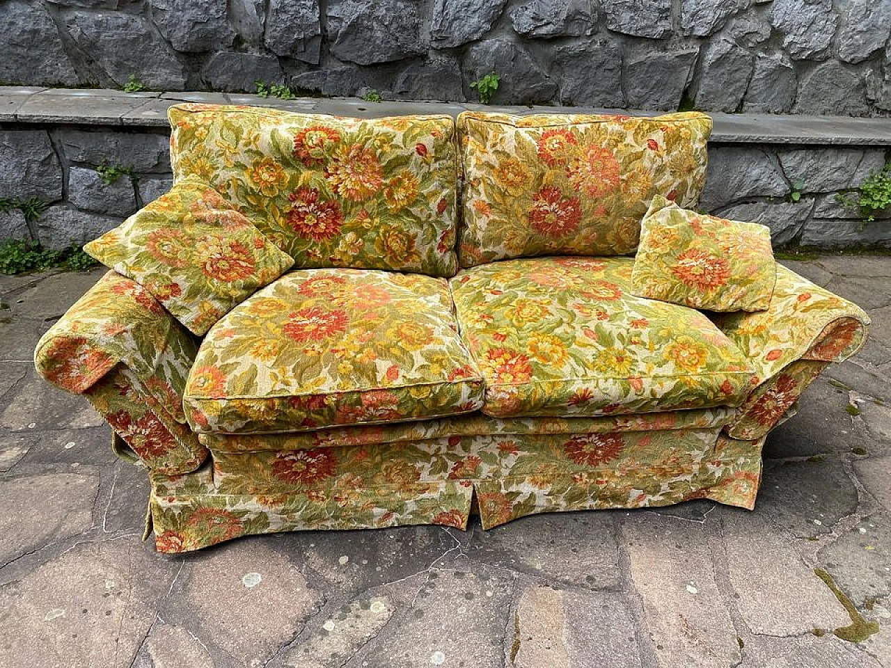 Pair of sofas with folding armrests, 1960s 3