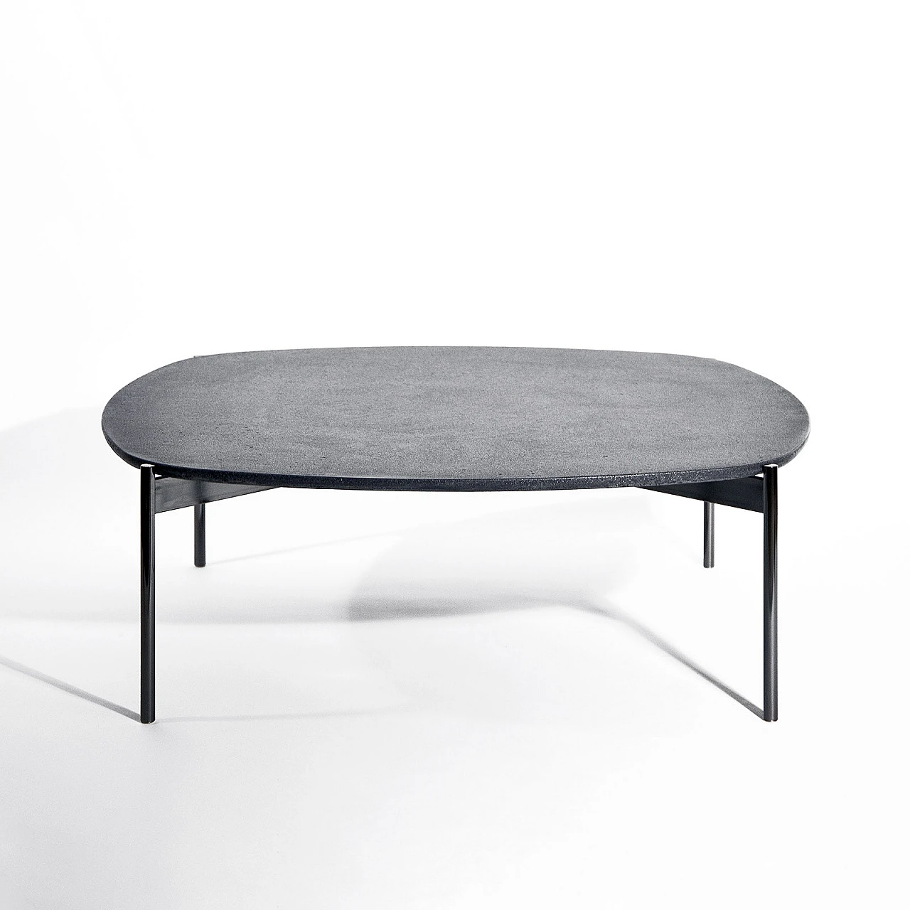 Marble and metal design coffee table, late 20th century 1