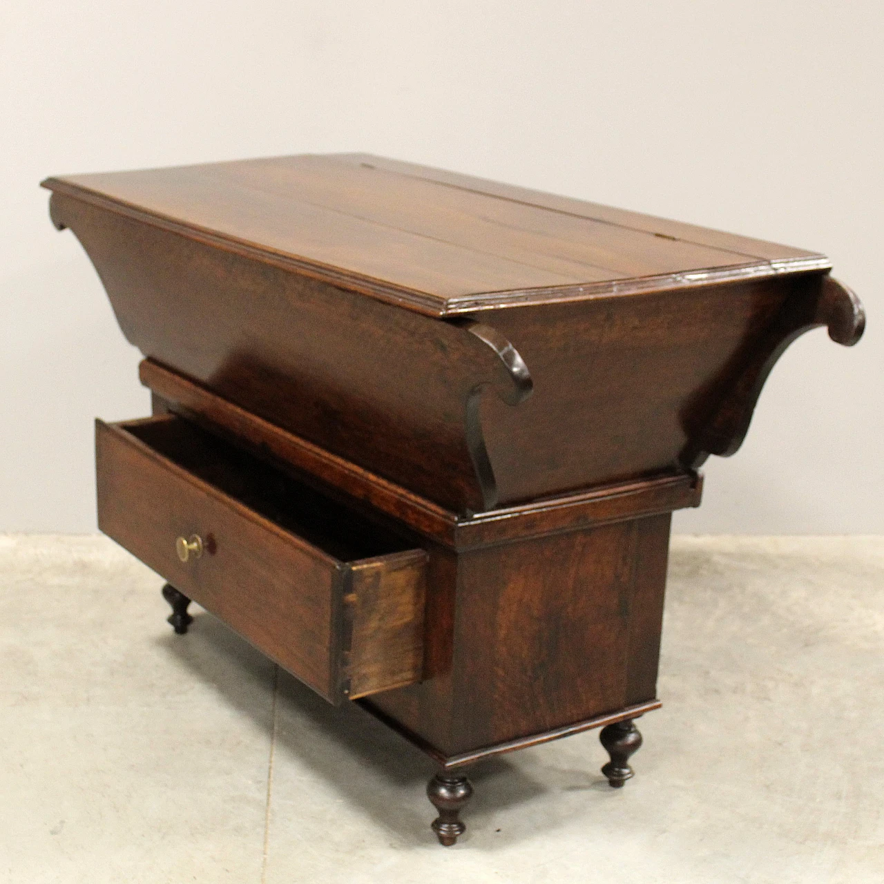 Italian walnut sideboard, 19th century 6