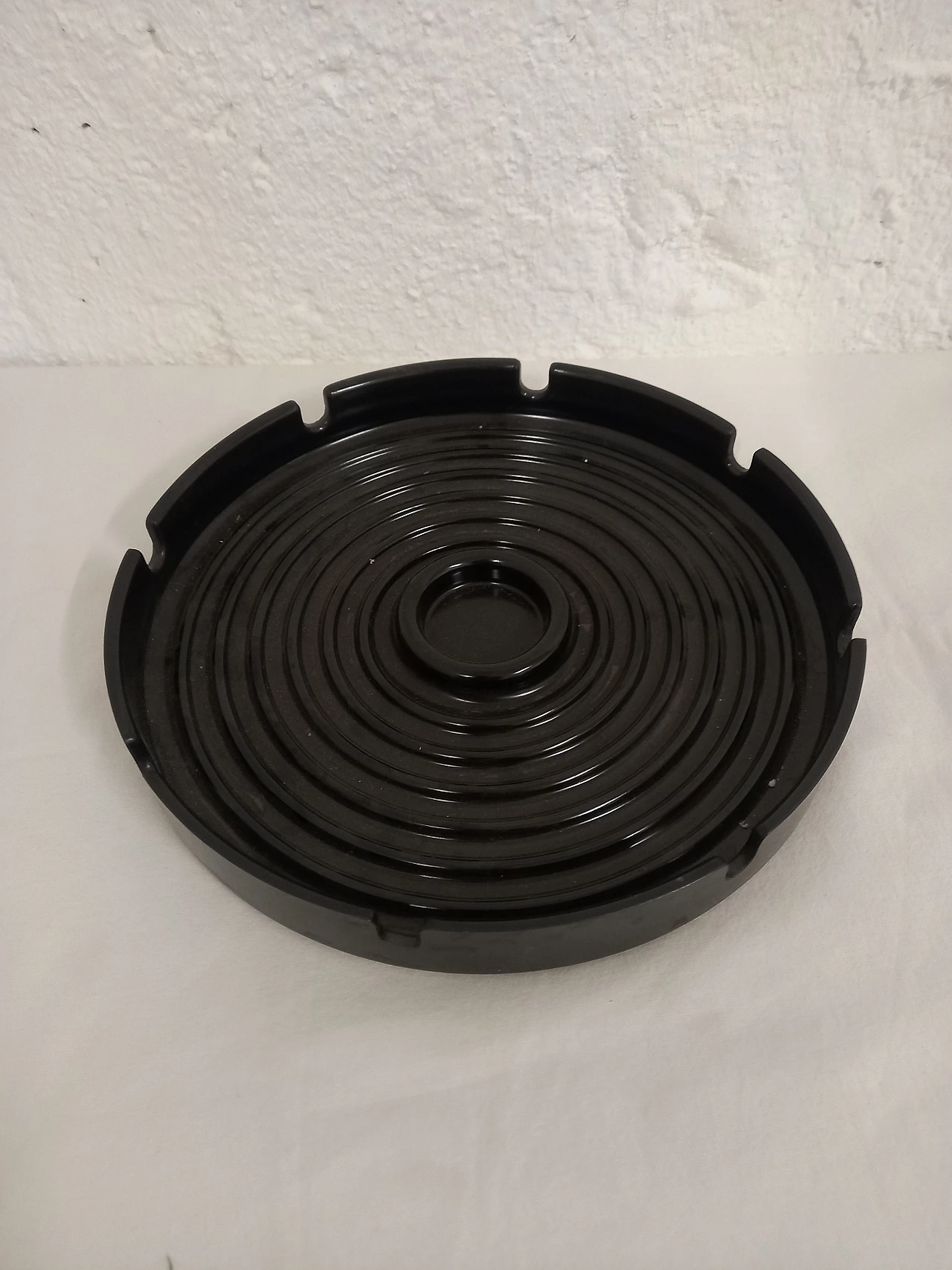 Kartell black table ashtray 1