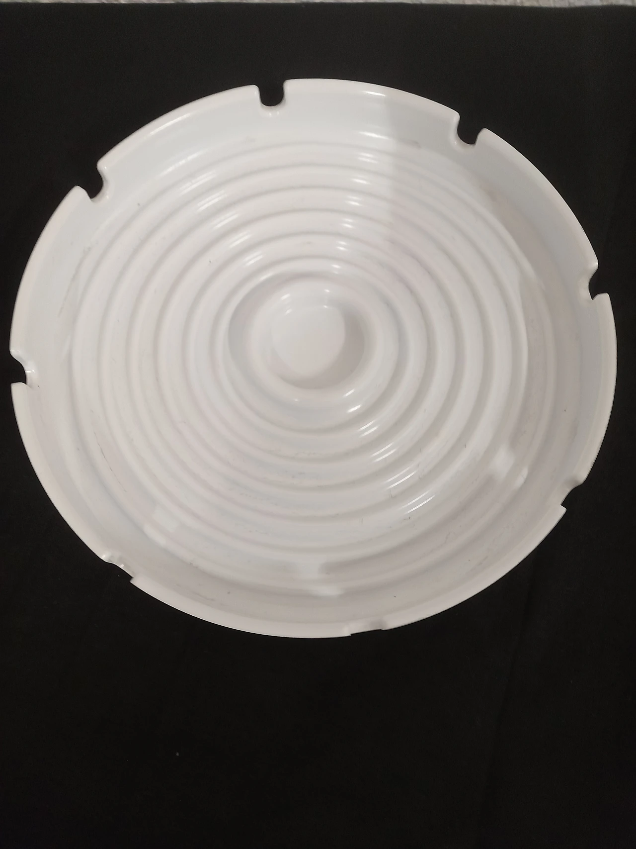 Anna Castelli Kartell table ashtray white 2