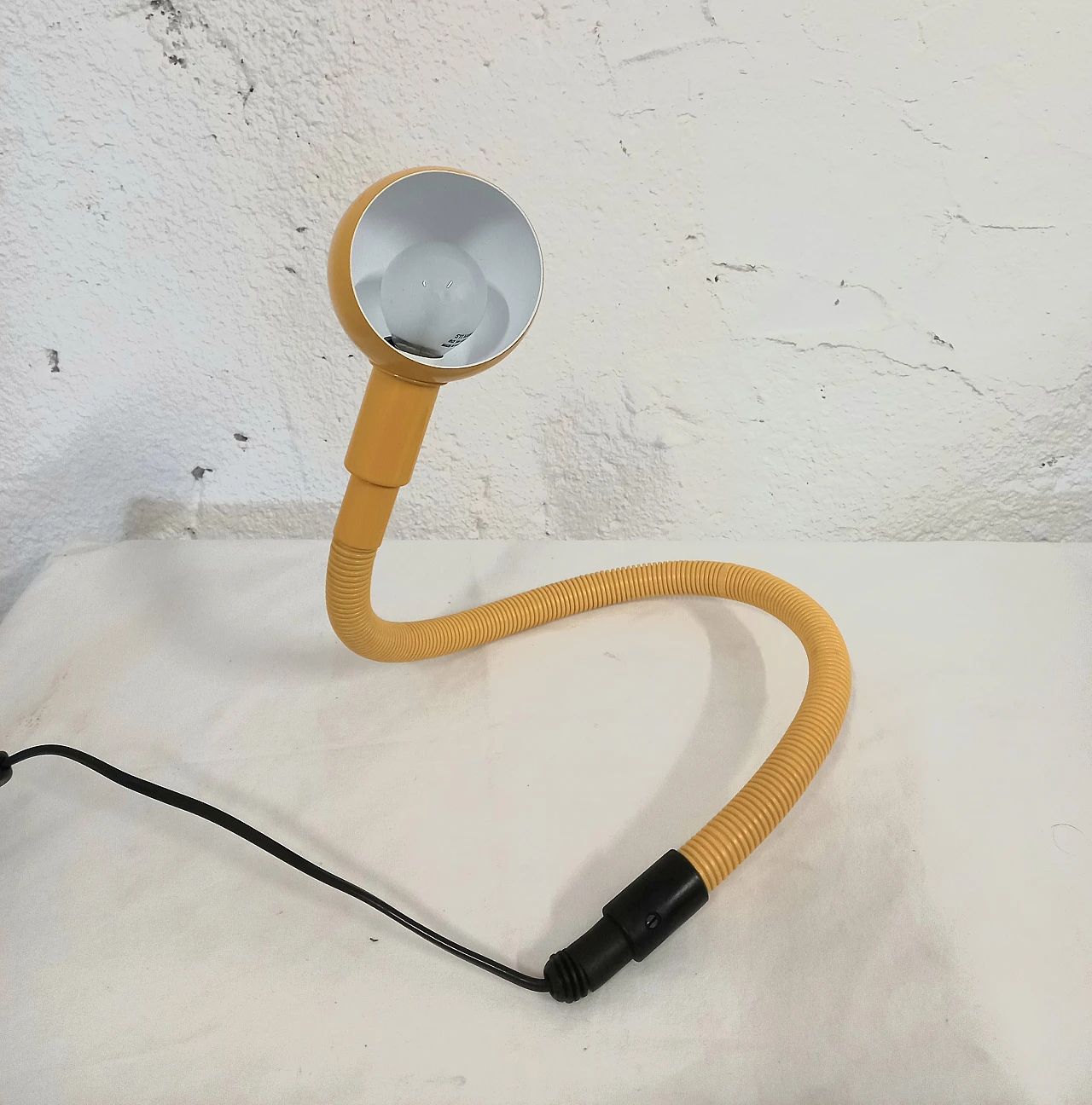 Table lamp Hebi Valenti 1