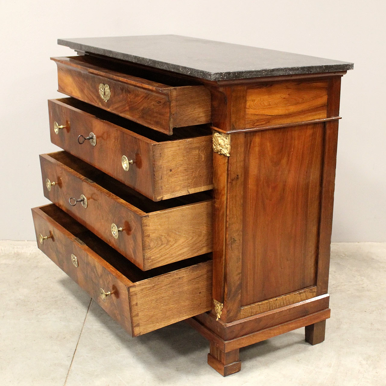 Empire chest of drawers in walnut, 19th century 6