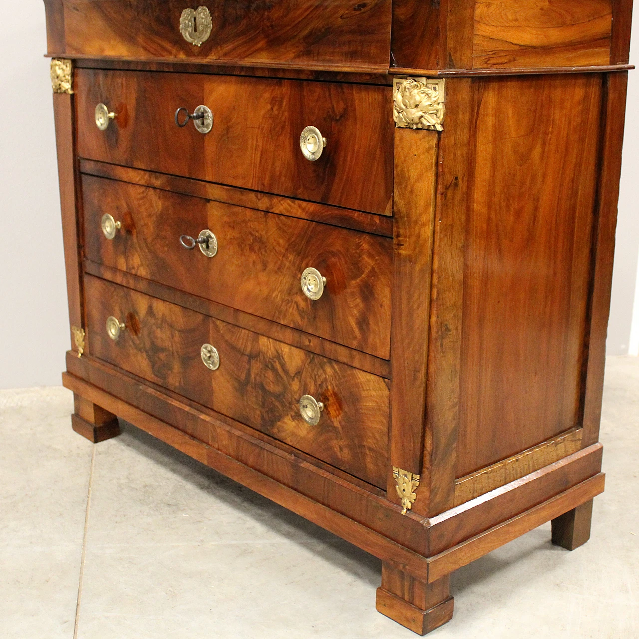 Empire chest of drawers in walnut, 19th century 10