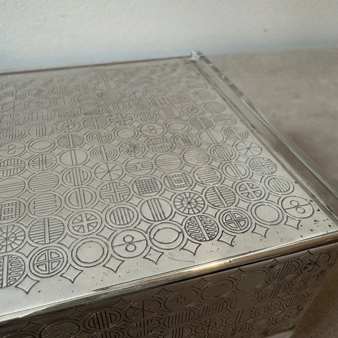 Silver-plated and plexiglass vanity box, 1980s 10