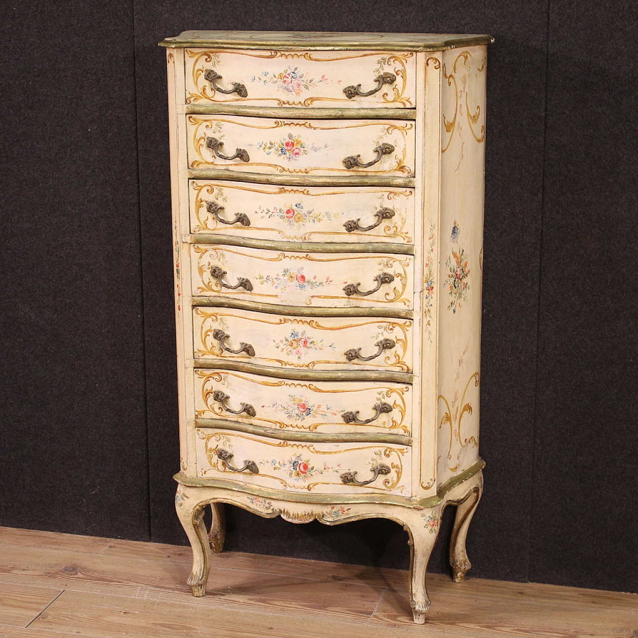 Venetian weekly dresser 20th century 7