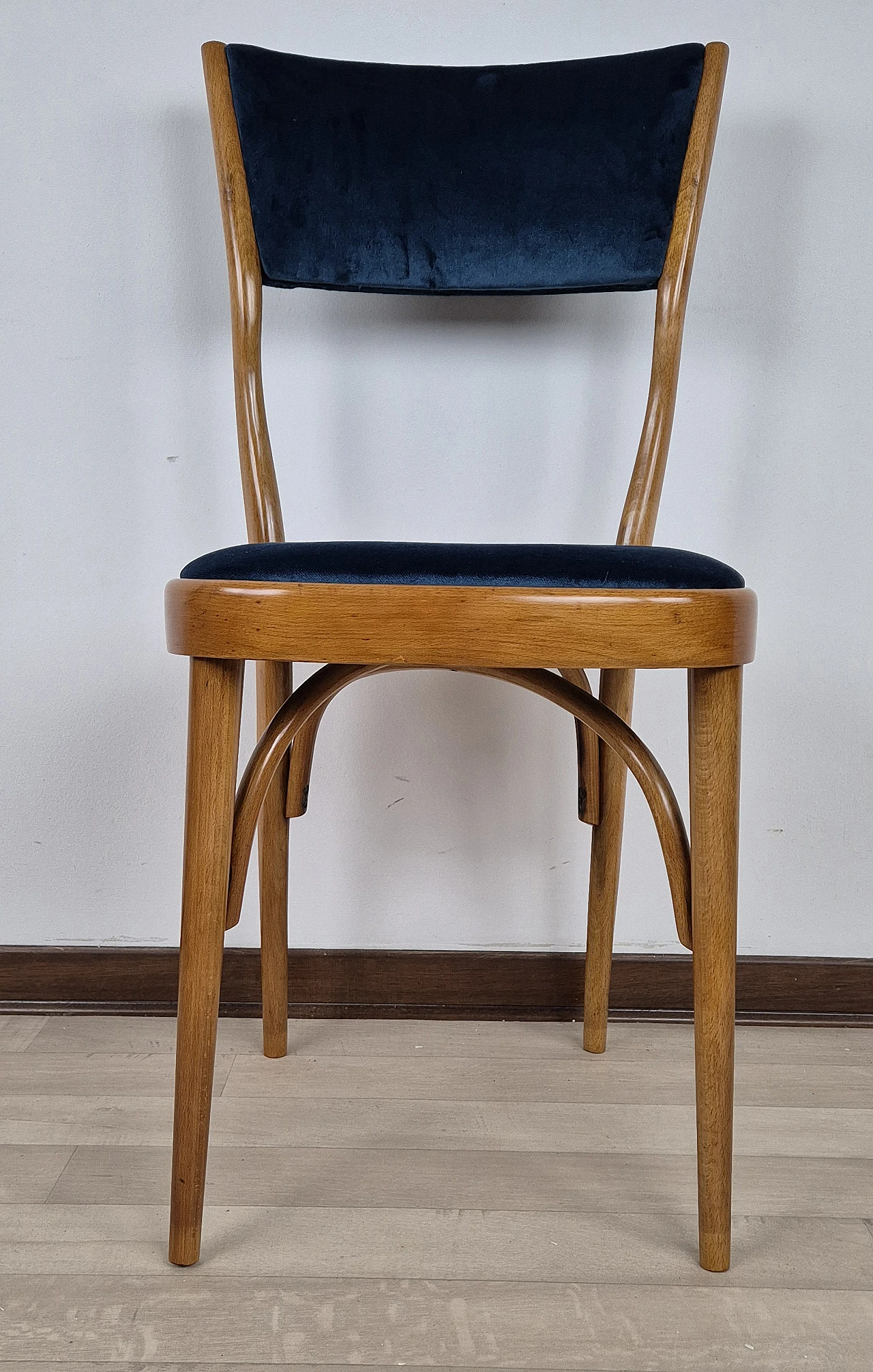 4 Art Deco blue velvet chairs, 1940s 2