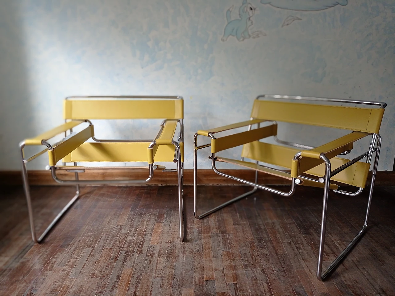 Wassily B3 armchair in yellow leather by Knoll International 37