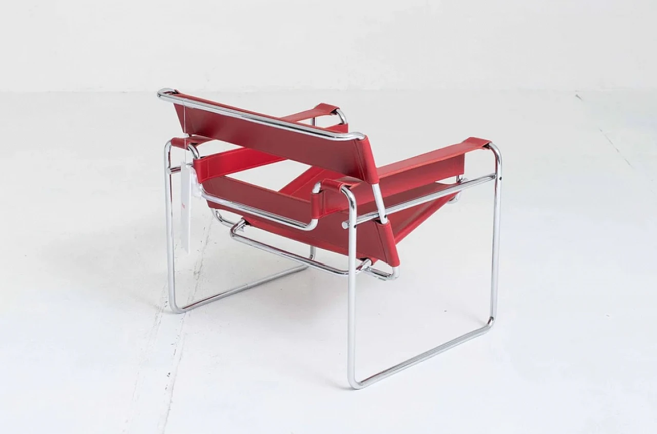 Wassily B3 red leather armchair by Knoll International 4