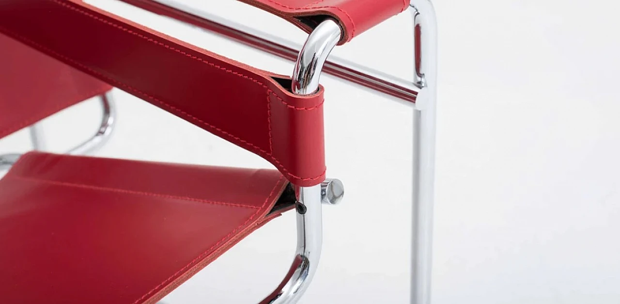 Poltrona  Wassily B3 in pelle rossa di Knoll International 13