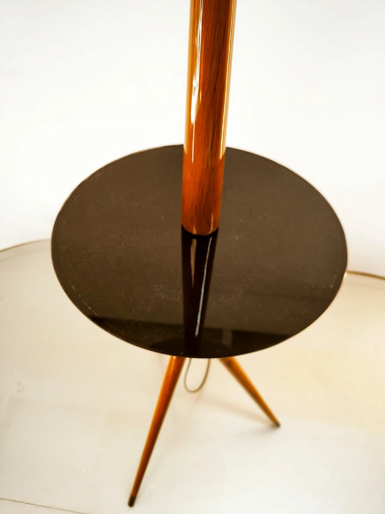 Wooden floor lamp with glass top, 1960s 3