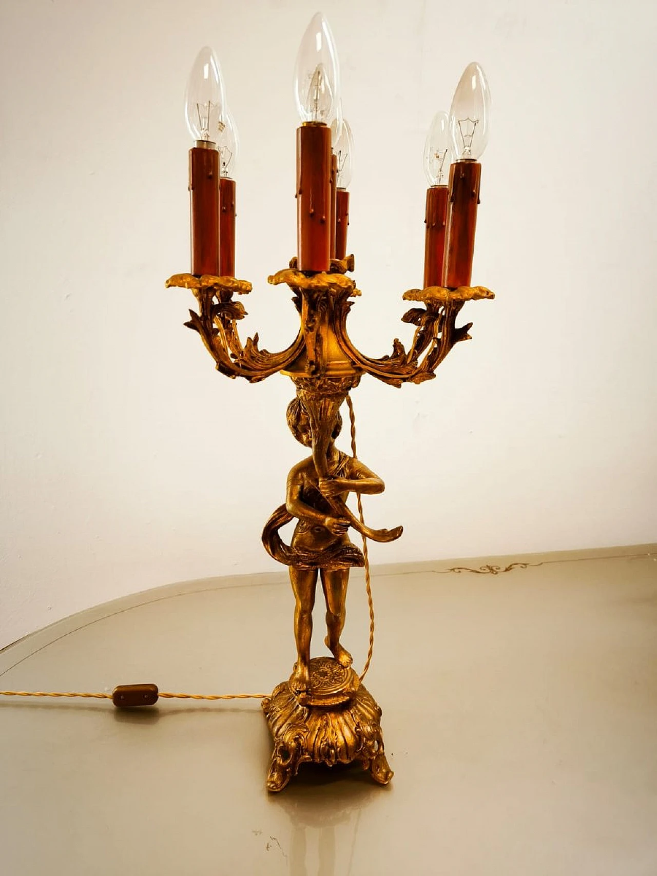 Six-light bronze Putto lamp, early 20th century 17