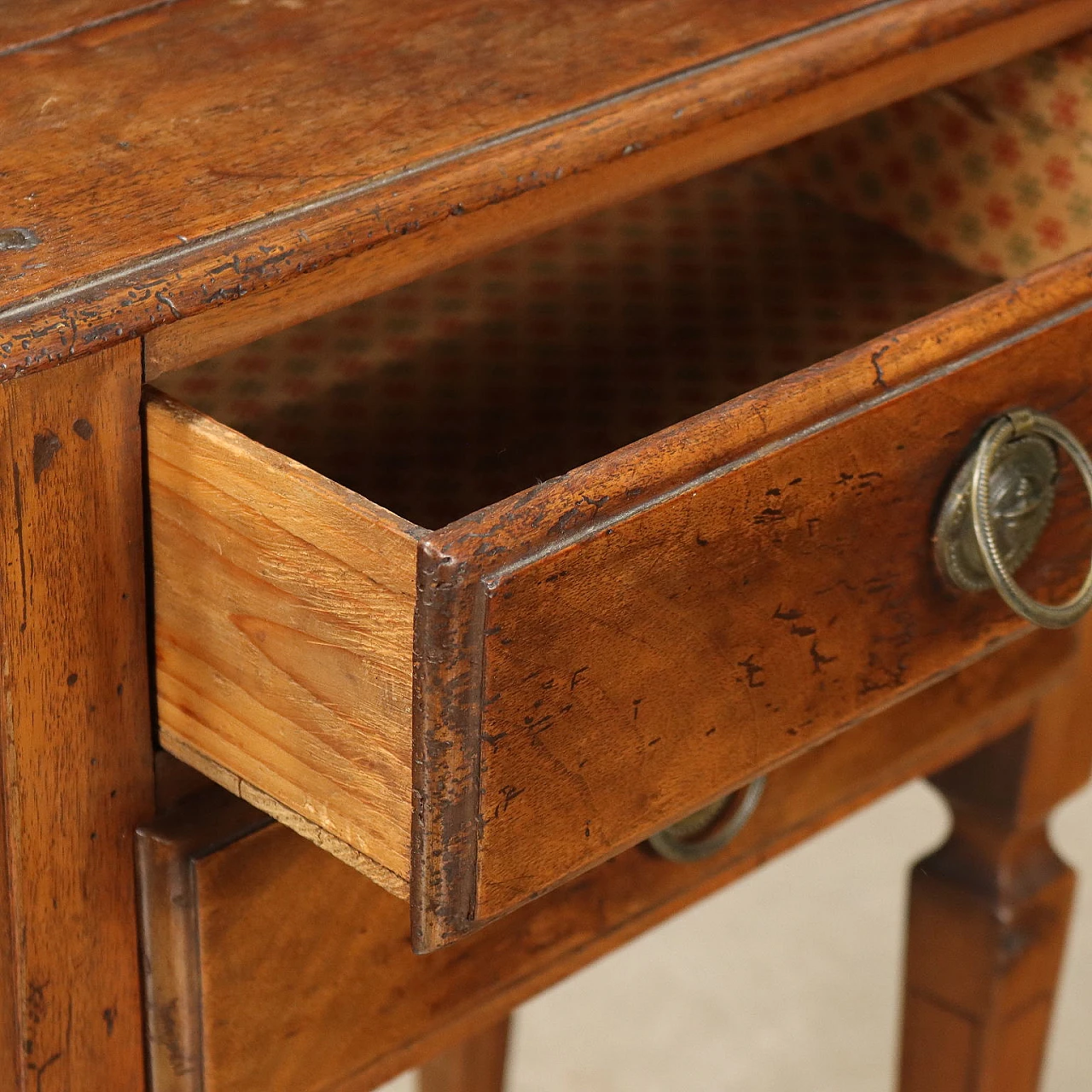 Fir & walnut Directoire nightstand with pair of drawers, 18th century 3