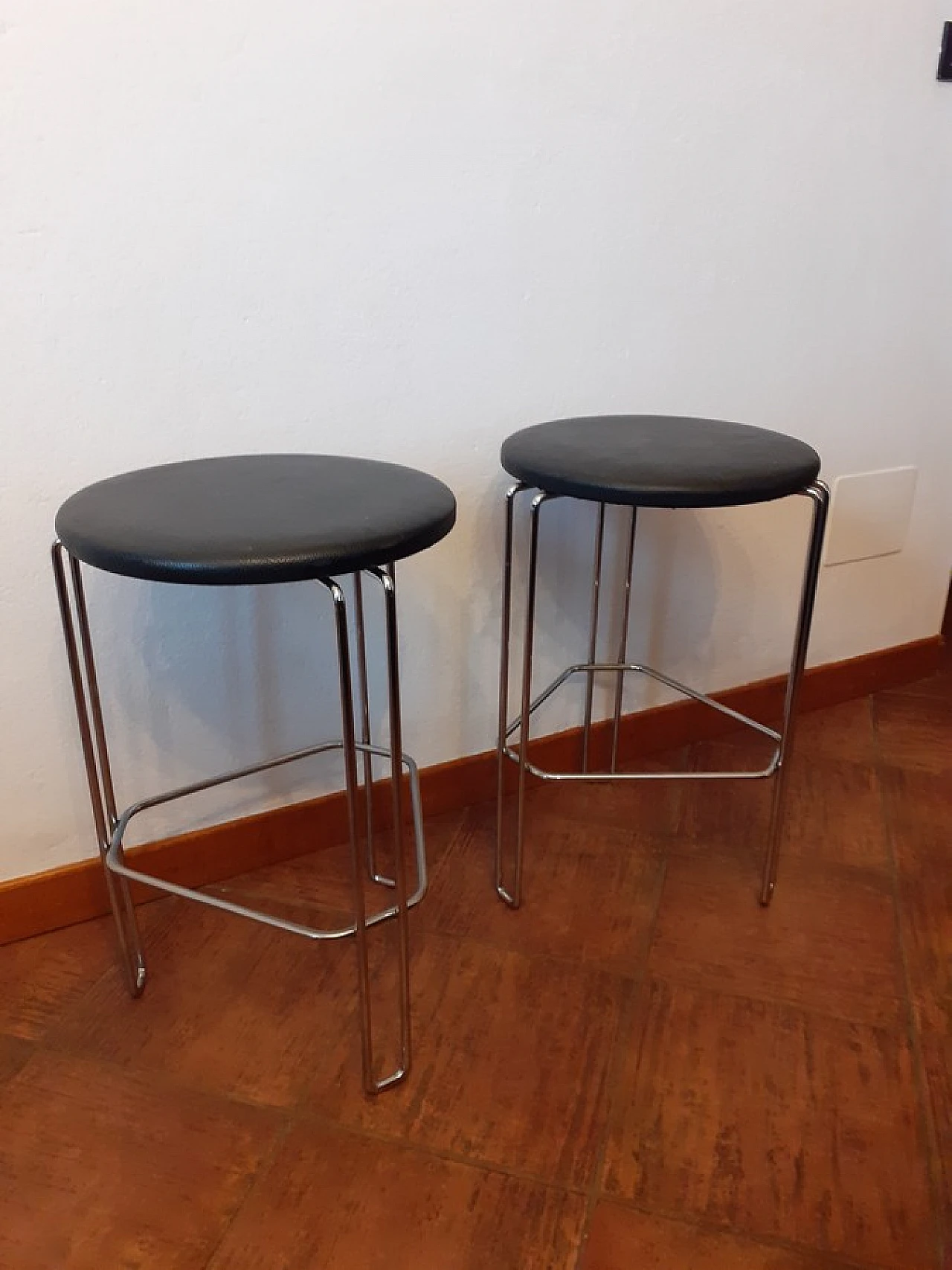 Bononia study stools 5