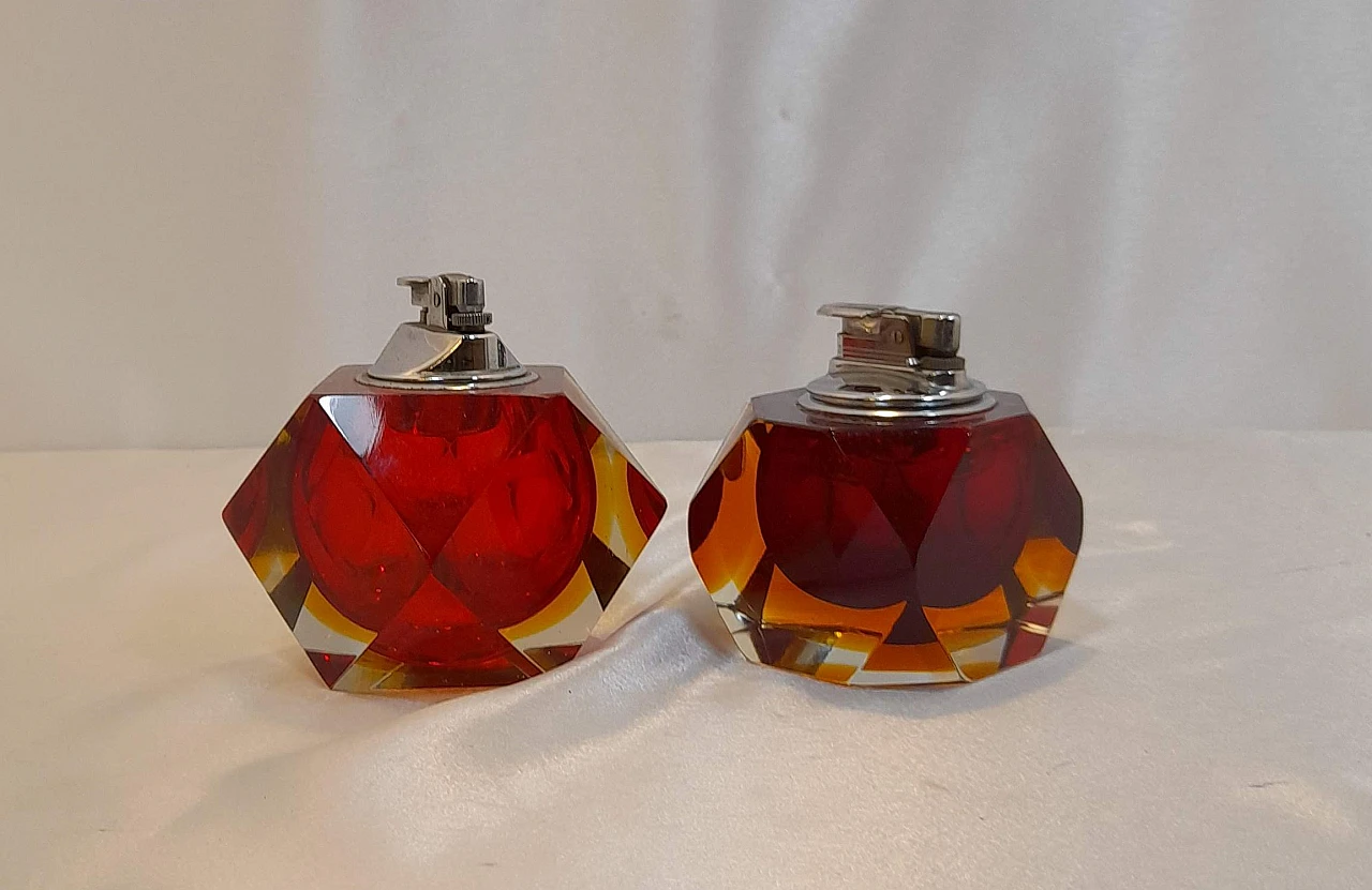 Two multifaceted table lighters in Murano glass, 1960s 1