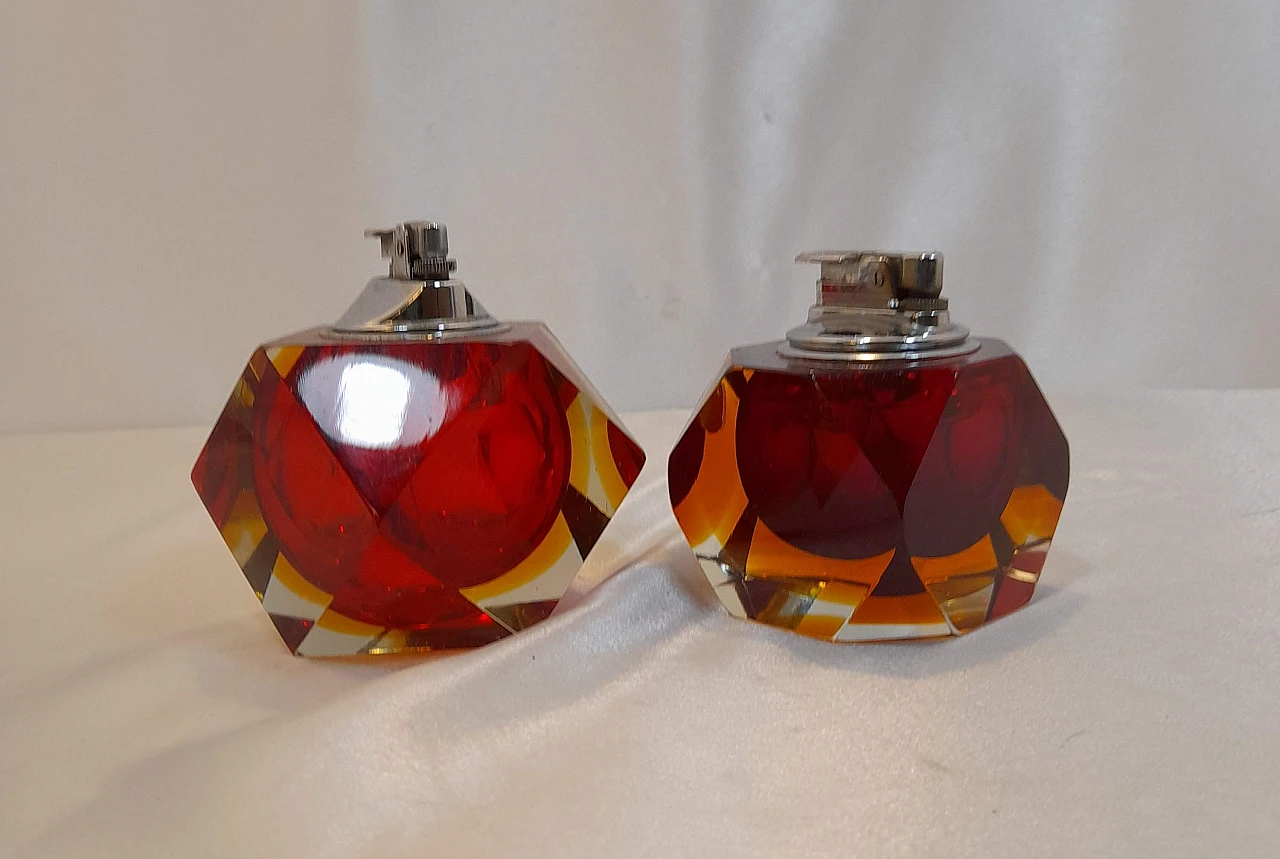 Two multifaceted table lighters in Murano glass, 1960s 2