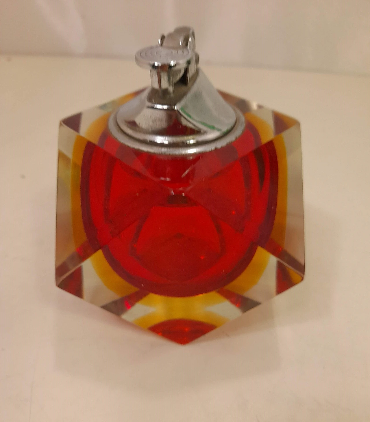 Two multifaceted table lighters in Murano glass, 1960s 15