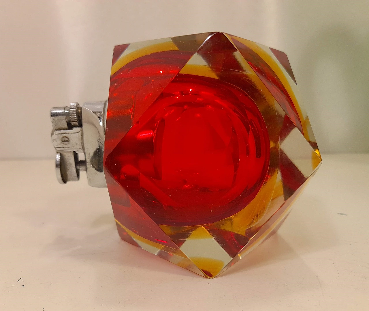 Two multifaceted table lighters in Murano glass, 1960s 21