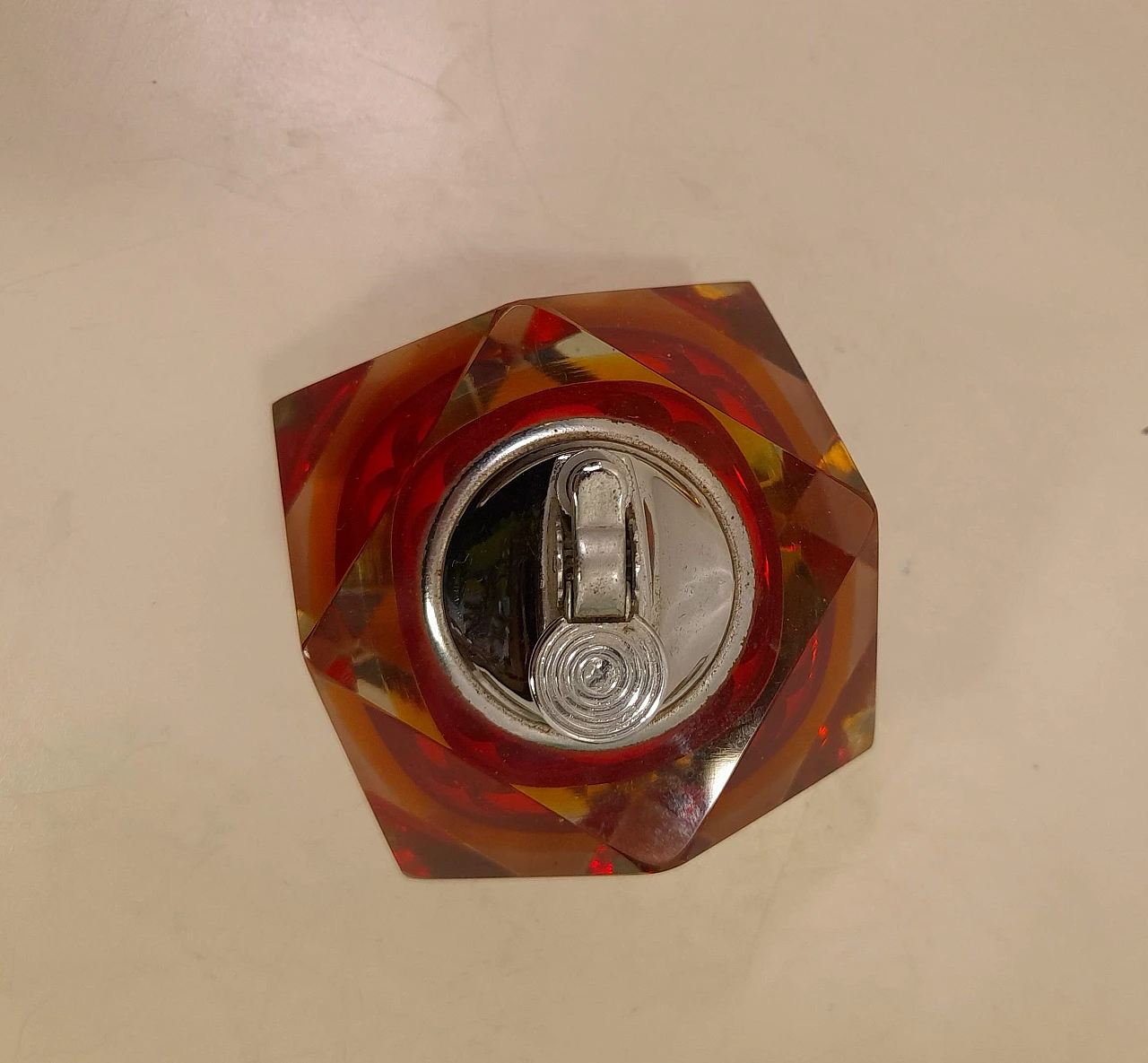 Two multifaceted table lighters in Murano glass, 1960s 28