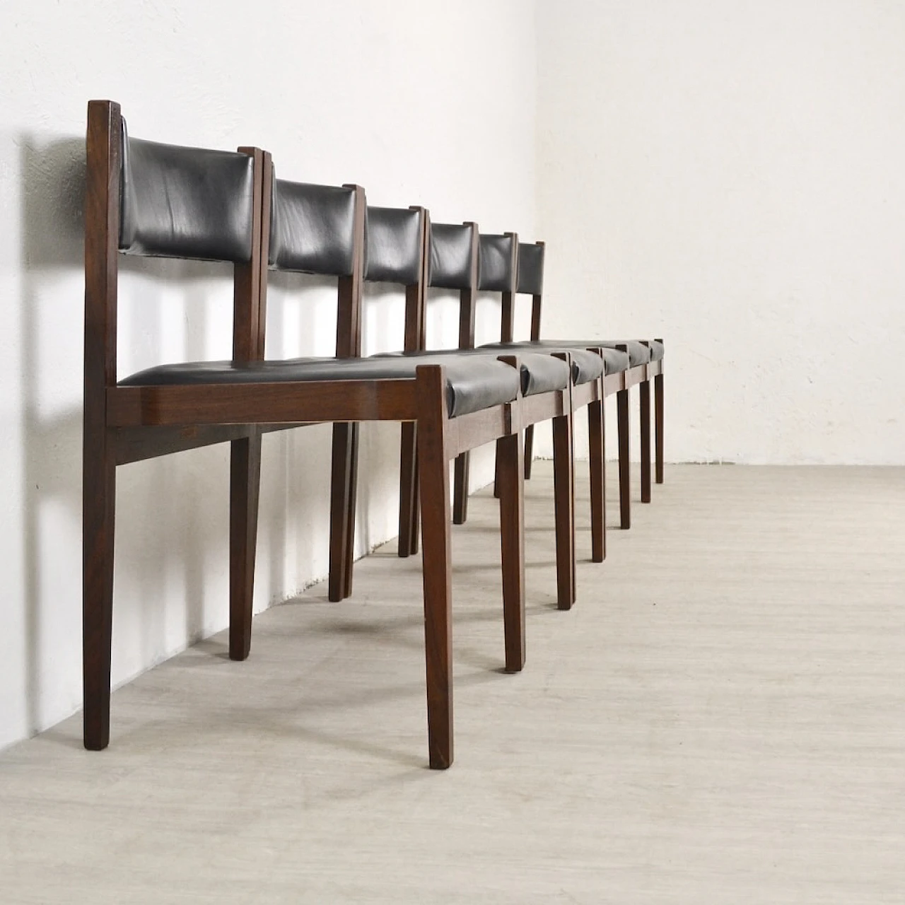 6 model 102 chairs by Gianfranco Frattini for Cassina, 1959 2