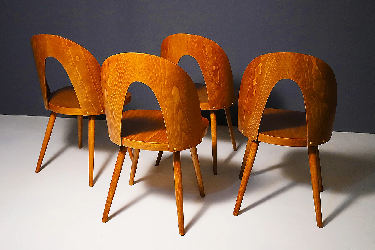 4 Beechwood chairs by Antonín Šuman, 1960s 6