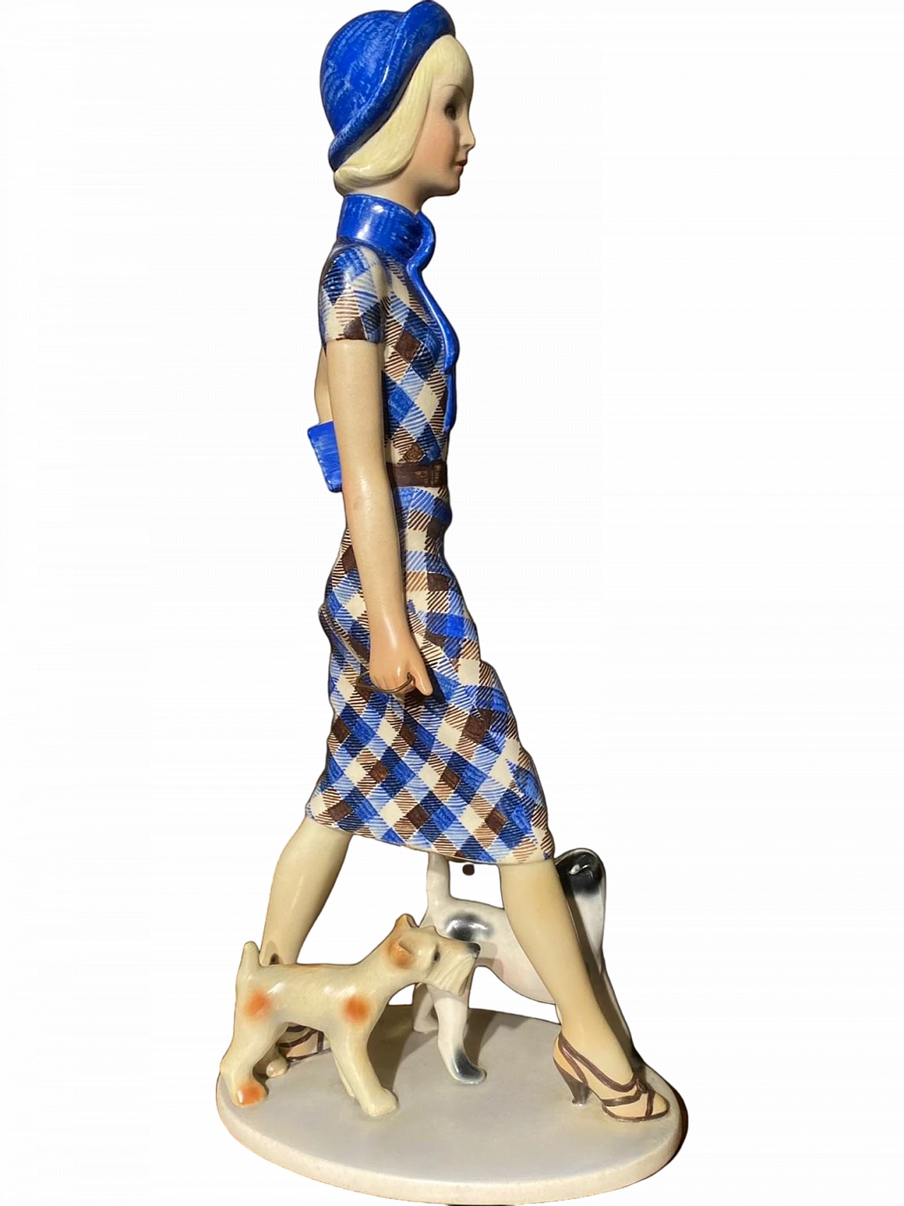 Lenci ceramic lady with dogs, 1930s 4