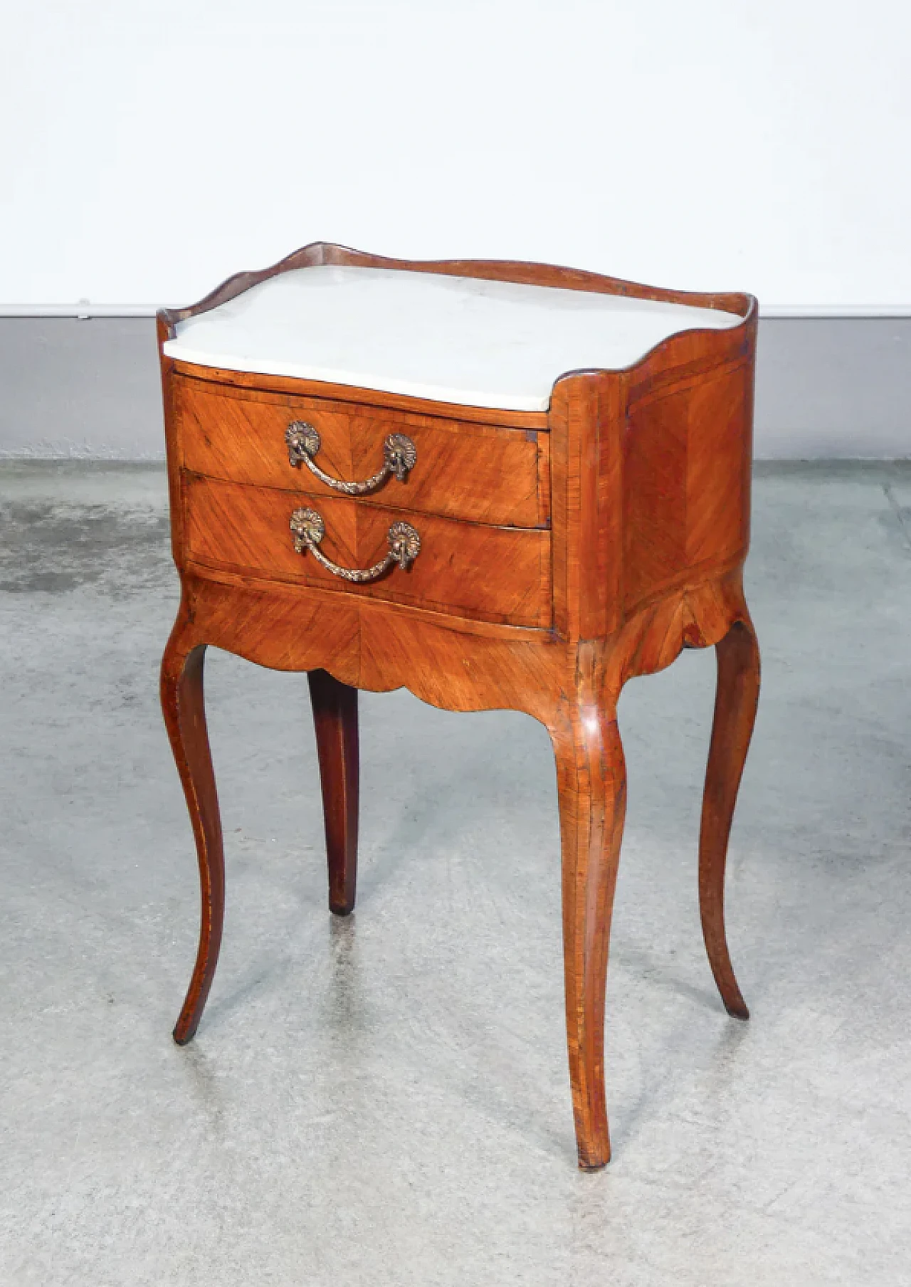 Louis XV service cabinet in wood and marble, 18th century 1