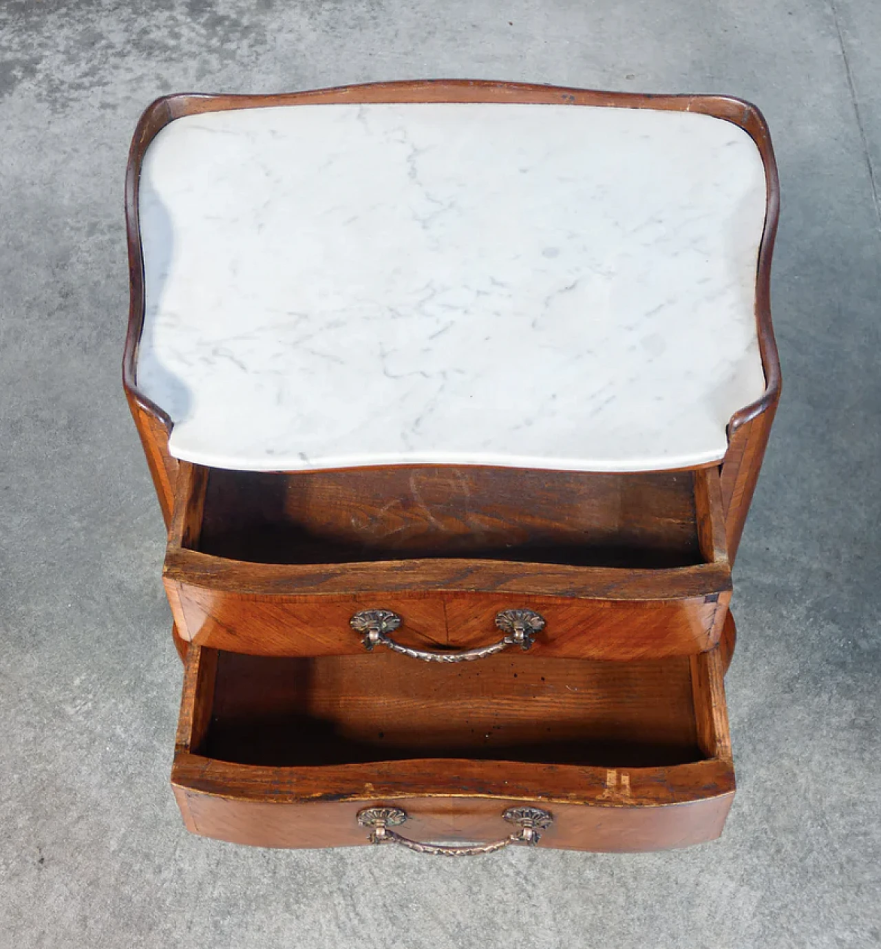 Louis XV service cabinet in wood and marble, 18th century 3