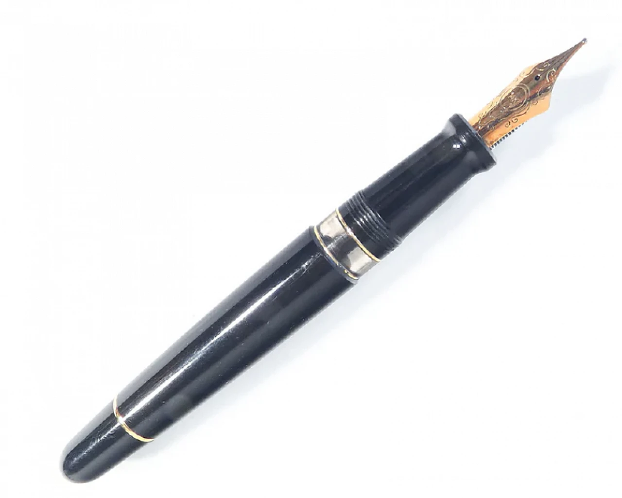 Aurora 88 fountain pen in celluloid and metal, late 20th century 4