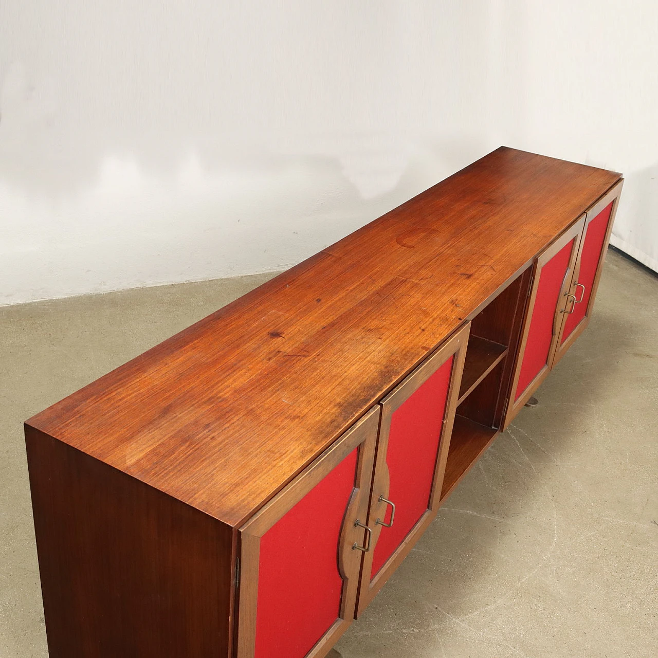 Credenza con ante a battenti attribuita a S. Mazza, anni '60 4