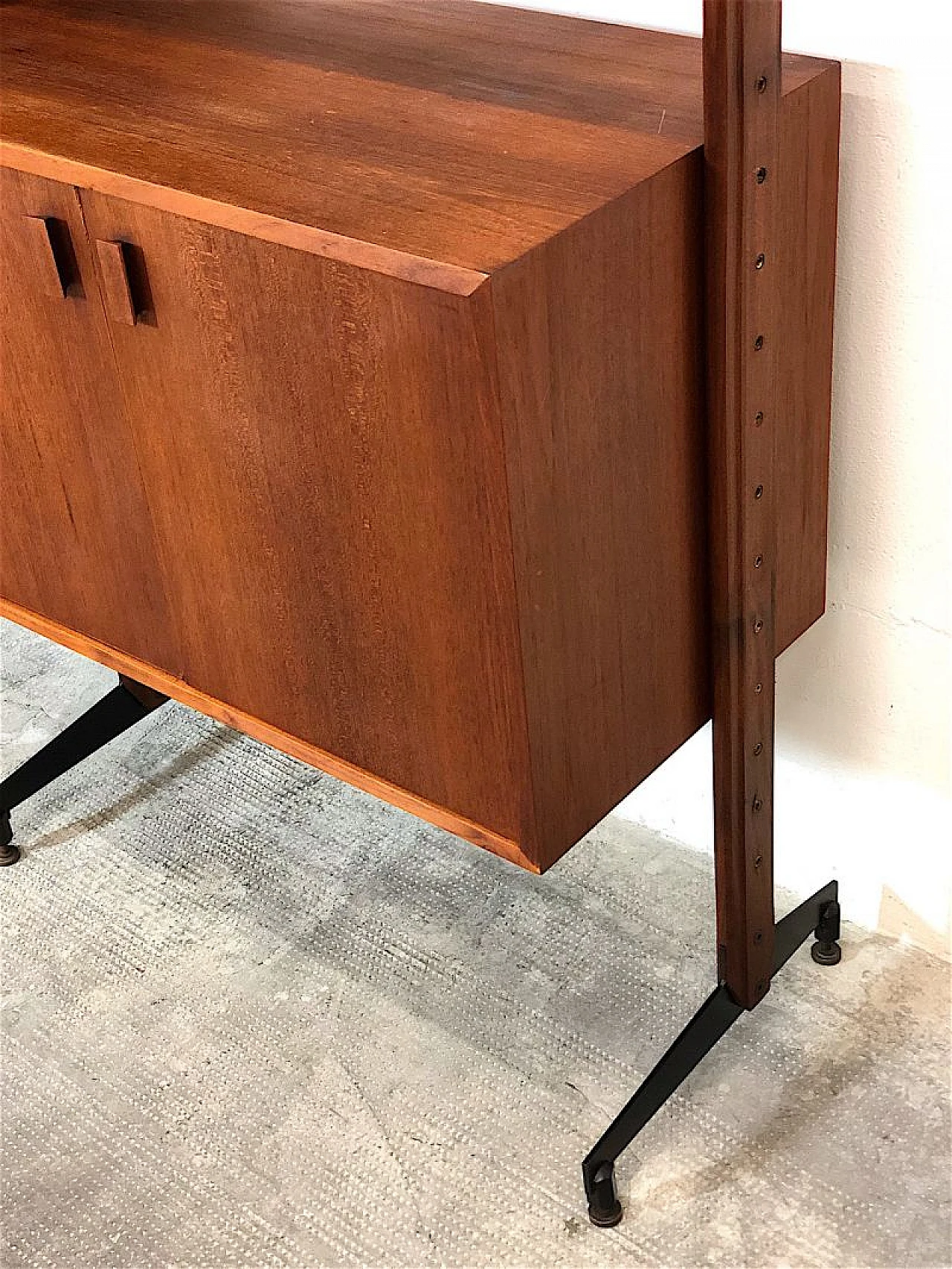 3-bay modular bookcase, 1960s 6