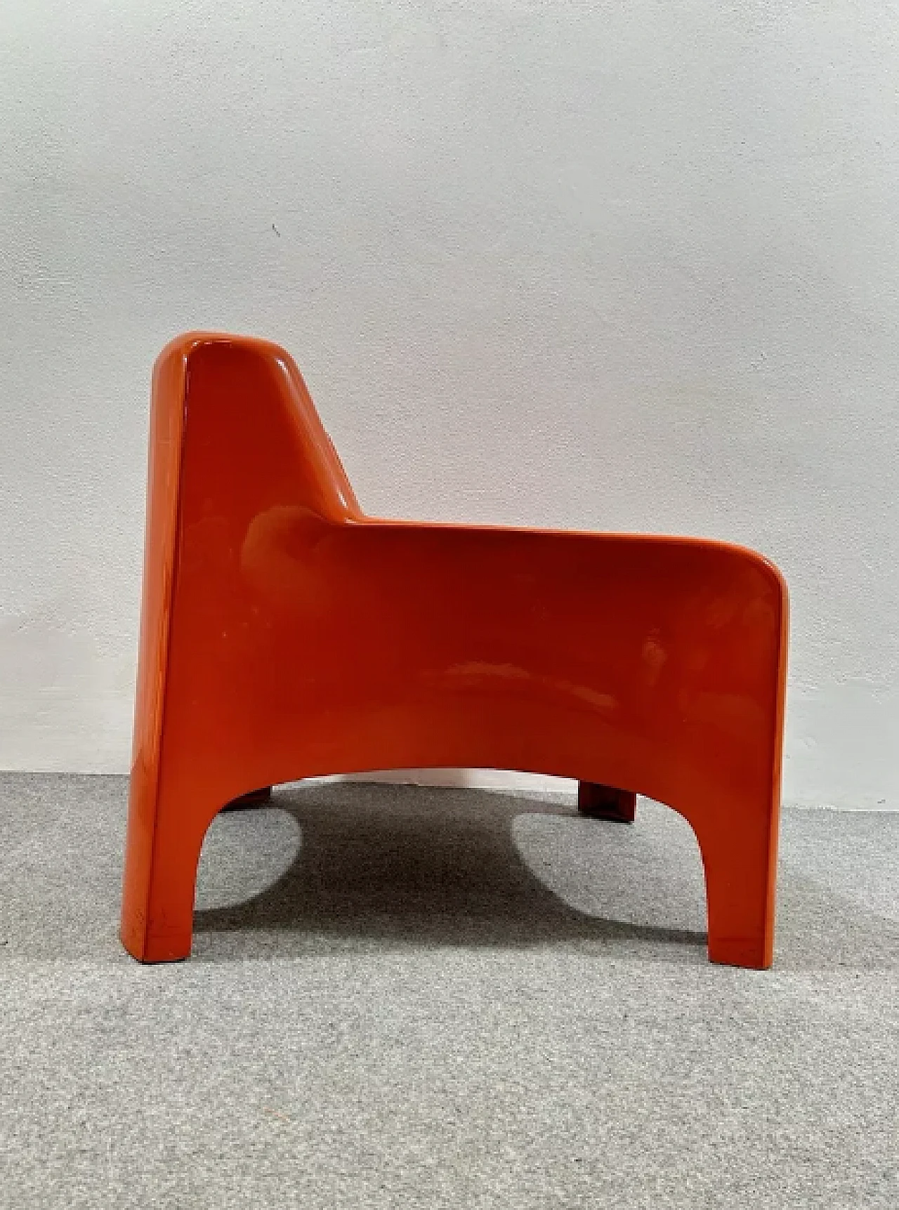 Gaia fibreglass armchair by Carlo Bartoli for Arflex, 1960s 3