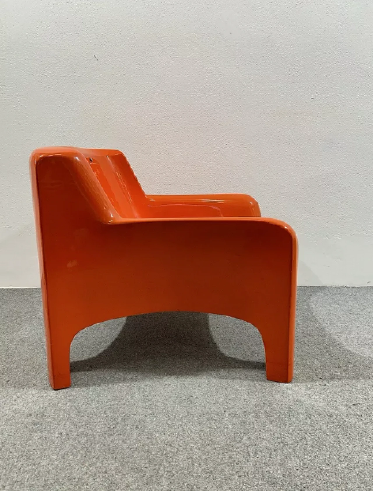 Gaia fibreglass armchair by Carlo Bartoli for Arflex, 1960s 4