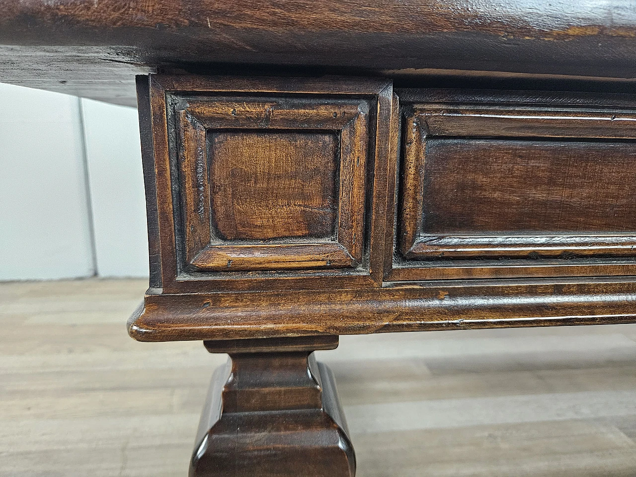 Coffee table in American walnut, 1980s 12